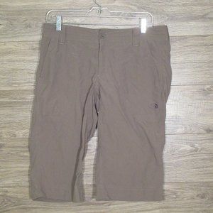 The North Face Shorts Women's 8